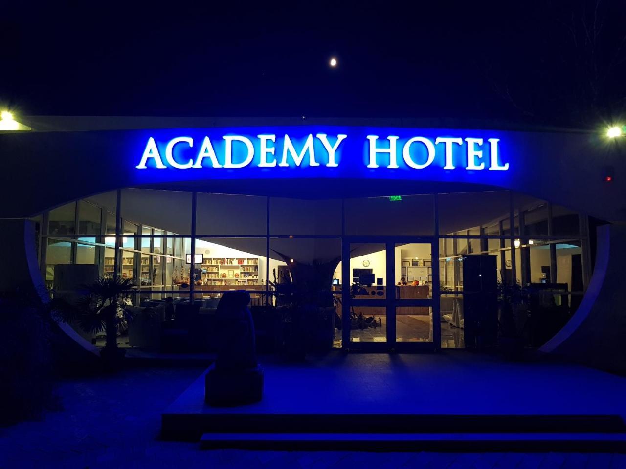 Academy Hotel 维纳斯 外观 照片